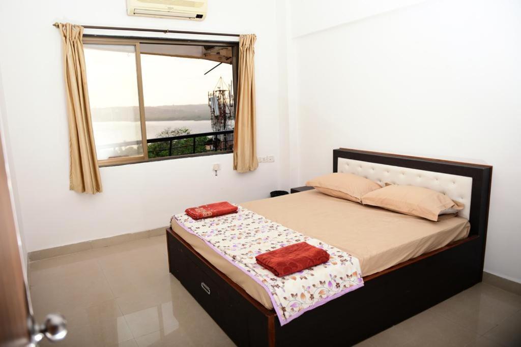 3 Bhk Apartment With River View Panaji Exterior photo